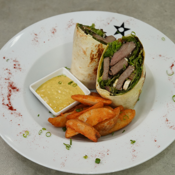 Wrap de Lomito con Salsa de Curry